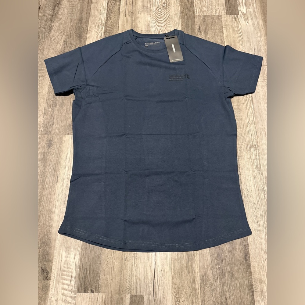 Alphalete Mission Performance Tee - Navy